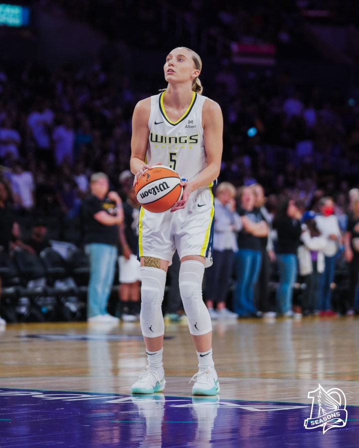 世俱杯买球网站-21中17💥佩奇单场44分平WNBA新秀最高分 但遗憾遭对手压哨绝杀