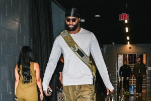 缺阵3场后回归！绿军官方：今日对阵国王杰伦-布朗可以出战